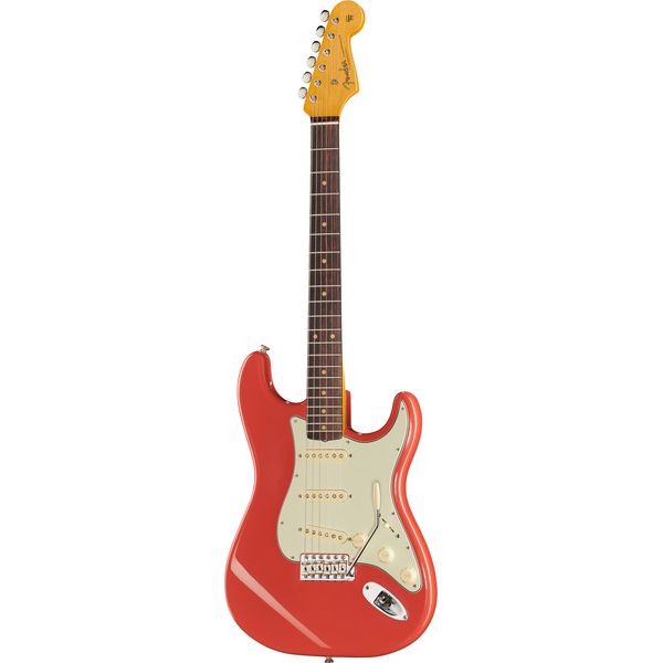 Fender | フェンダー  AV II 61 STRAT RW FRD