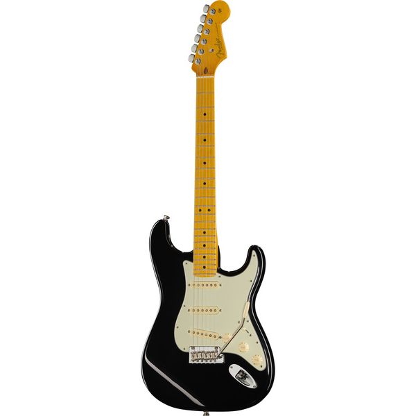 Fender | フェンダー  AM Pro II Strat MN BLK