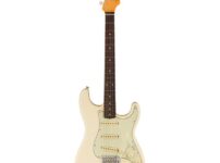 Fender | フェンダー  AV II 61 STRAT RW OWT