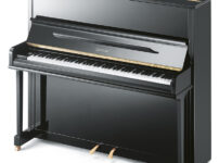 グロトリアン  ピアノ Grotrian G124 Upright Piano