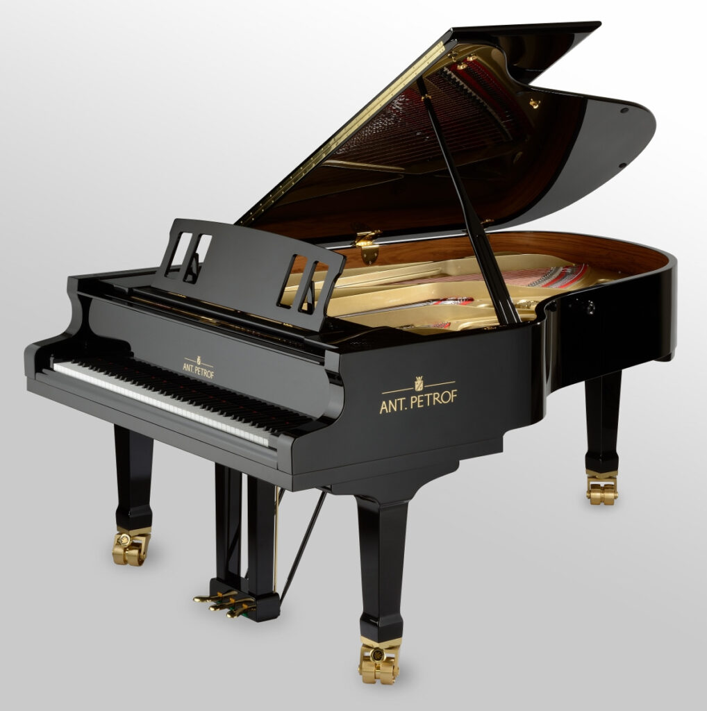 ペトロフ  ピアノ Ant. Petrof 225 Grand Piano